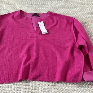 Urban pink sweater small NEW WITH TAGS